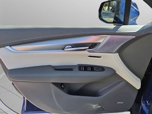 New 2026 Cadillac XT5 Premium Luxury w/ Driver Assist Package FWD image 28