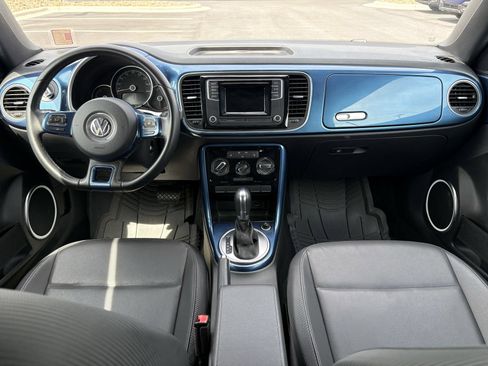 Used 2019 Volkswagen Beetle 2.0T S FWD image 8