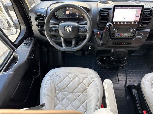Used 2023 RAM ProMaster 3500 w/ Premium Convenience Group (B) FWD image 37