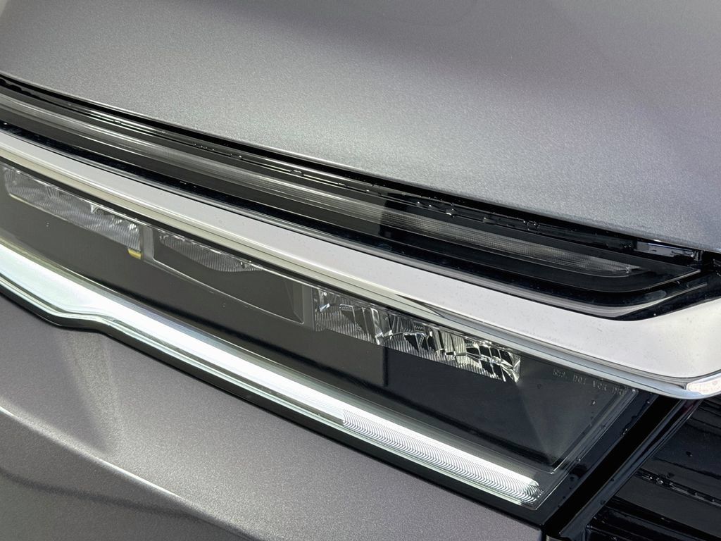New 2026 Honda Pilot Touring image 10