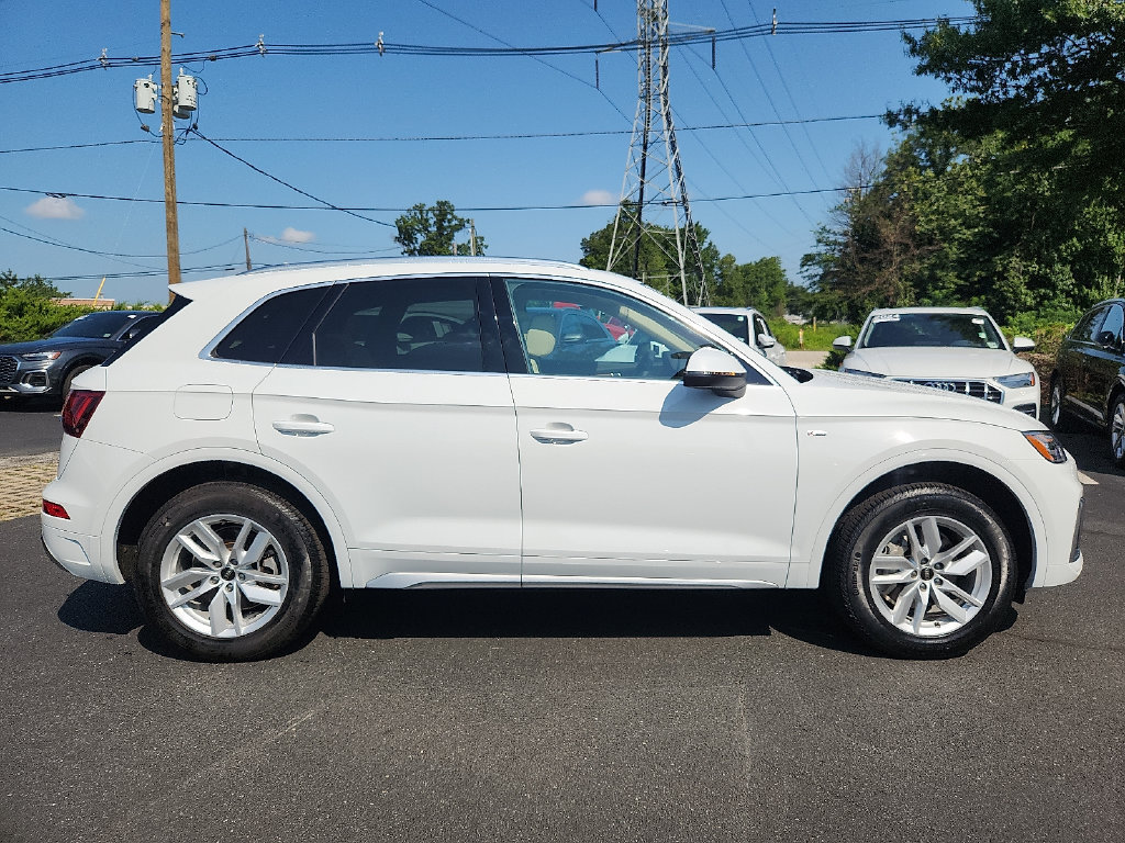 Certified 2023 Audi Q5 2.0T Premium w/ Convenience Package AWD/4WD image 13
