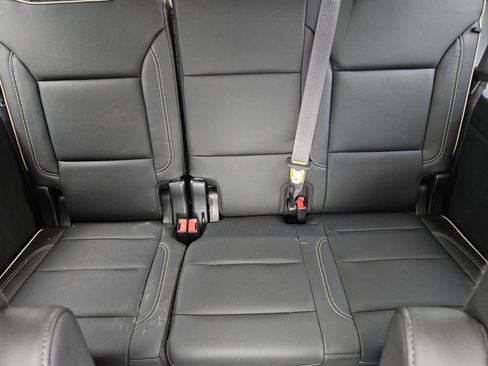 Used 2022 GMC Yukon SLT w/ SLT Luxury Package image 29