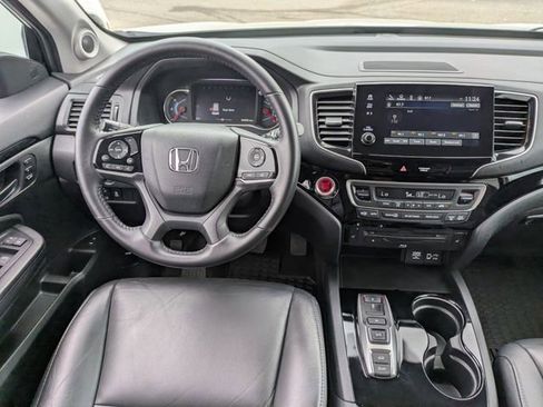 Used 2021 Honda Pilot Touring image 20