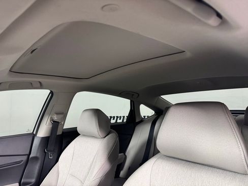 Used 2024 Honda Accord EX image 12