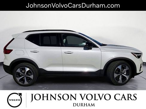 New 2026 Volvo XC40 B5 Plus w/ Protection Package Premier image 5