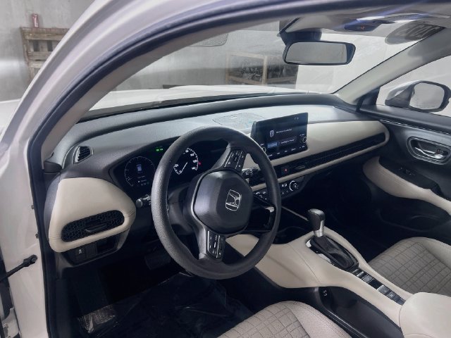 Used 2025 Honda HR-V LX image 11