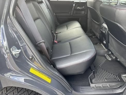 Used 2024 Toyota 4Runner TRD Off-Road Premium w/ Moonroof Package AWD/4WD image 17