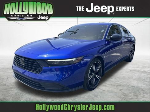Used 2024 Honda Accord Sport image 1
