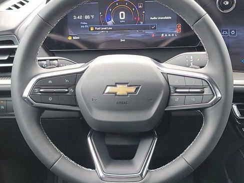 New 2026 Chevrolet Traverse LT w/ Sun and Wheel Package image 25