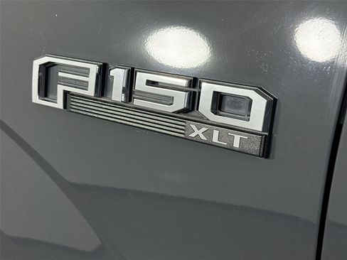 Used 2017 Ford F150 XLT image 13