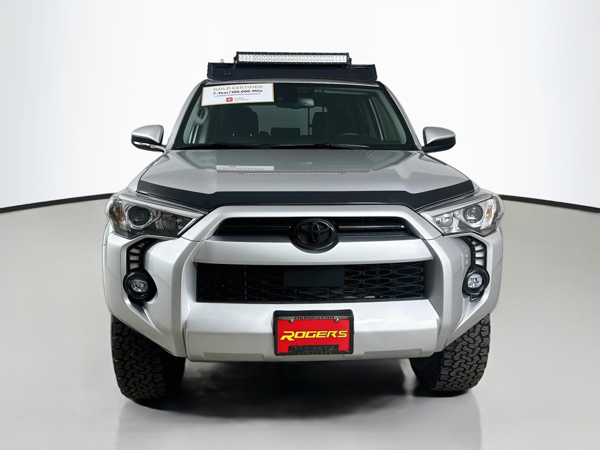 Certified 2022 Toyota 4Runner SR5 AWD/4WD image 2