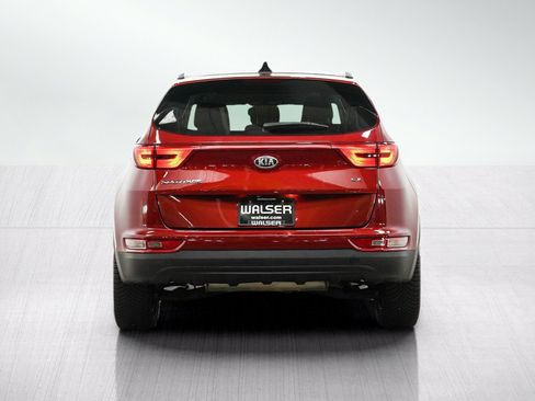 Used 2017 Kia Sportage EX w/ EX Premium Package AWD/4WD image 4