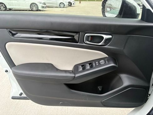 Used 2024 Honda Civic Sport Touring image 16