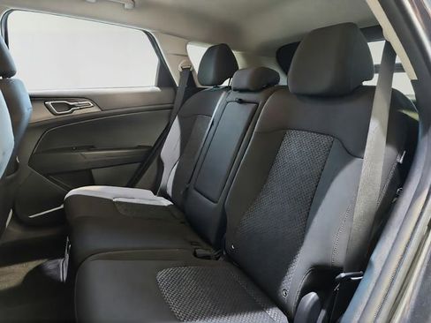 Certified 2024 Kia Sportage LX FWD image 18