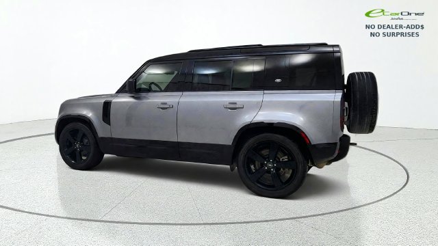 Used 2022 Land Rover Defender 110 X-Dynamic SE AWD/4WD image 5