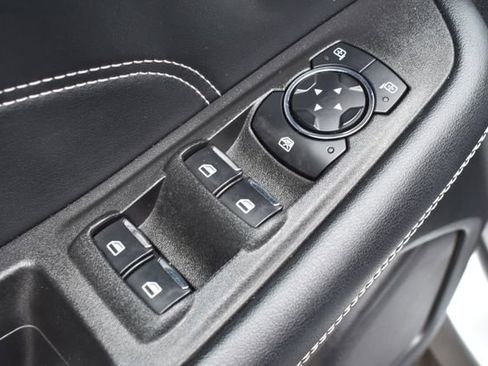 Used 2024 Ford Edge Titanium AWD/4WD image 18