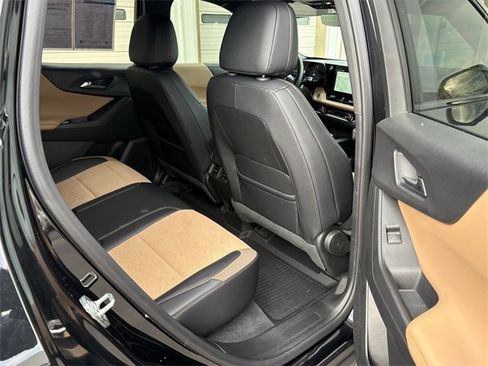 Used 2026 Chevrolet Equinox ACTIV w/ Safety and Technology Package image 30