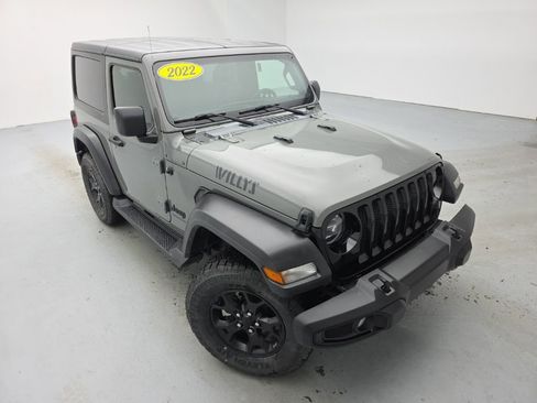 Used 2022 Jeep Wrangler Sport AWD/4WD image 2