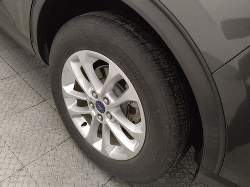 Used 2020 Ford Escape SE FWD image 31