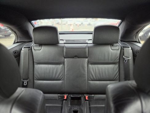 Used 2008 BMW 328i Convertible image 25