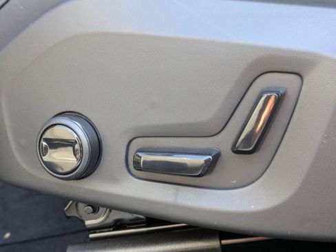 New 2026 Volvo XC60 B5 Core AWD/4WD image 24