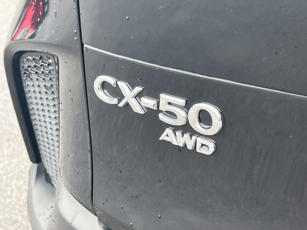 Used 2025 MAZDA CX-50 AWD 2.5 S w/ Premium Plus Pkg image 16