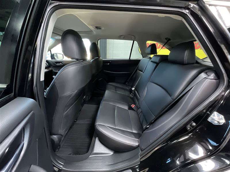 Used 2018 Subaru Outback 2.5i Limited AWD/4WD image 22