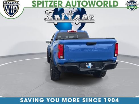 Used 2025 Chevrolet Colorado ZR2 w/ Technology Package AWD/4WD image 8