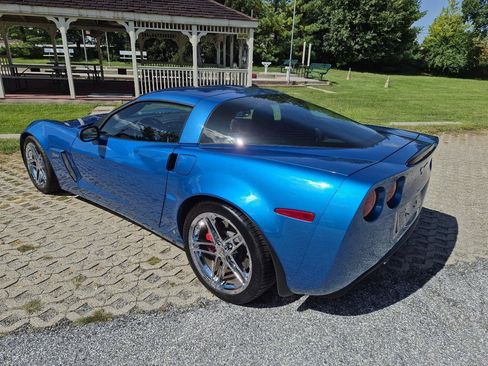 Used 2008 Chevrolet Corvette Z06 w/ Preferred Equipment Group RWD image 9