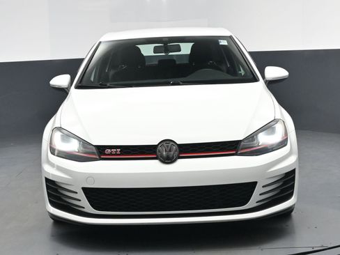 Used 2017 Volkswagen GTI S image 17