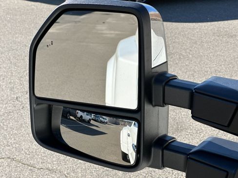 New 2025 Ford F350 Lariat w/ Lariat Ultimate Package image 32