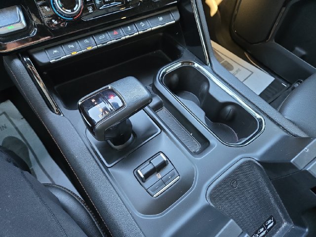 Used 2022 GMC Sierra 1500 AT4 w/ AT4 Premium Package AWD/4WD image 24