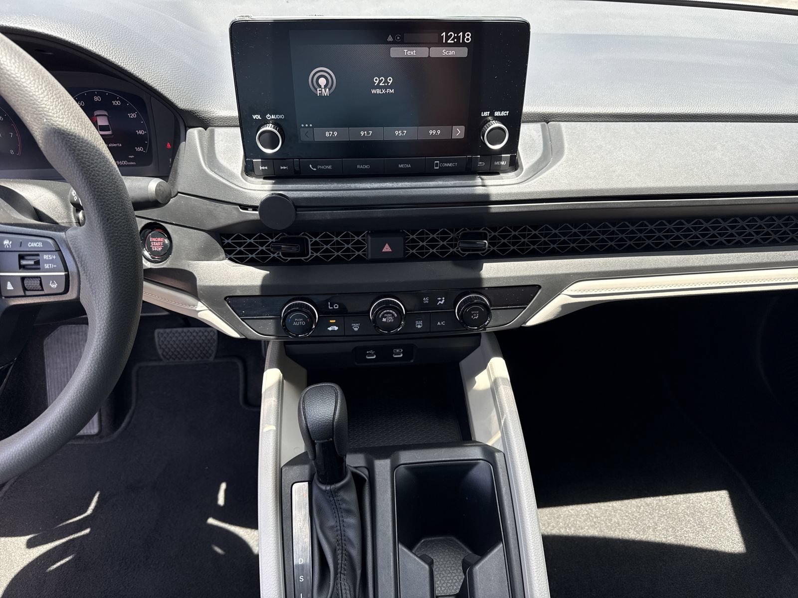 Used 2025 Honda Accord LX image 24