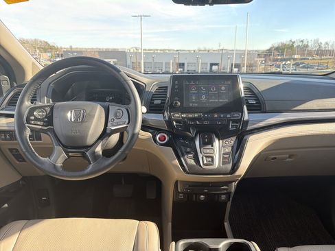 Used 2023 Honda Odyssey Elite image 30
