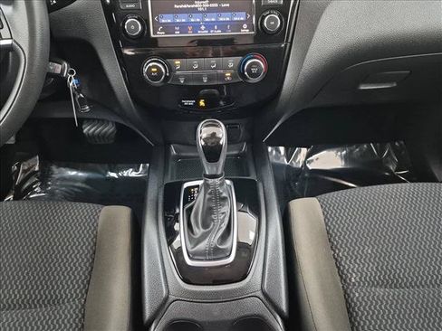 Used 2021 Nissan Rogue Sport S FWD image 12