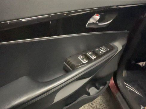 Used 2019 Kia Sorento AWD image 31