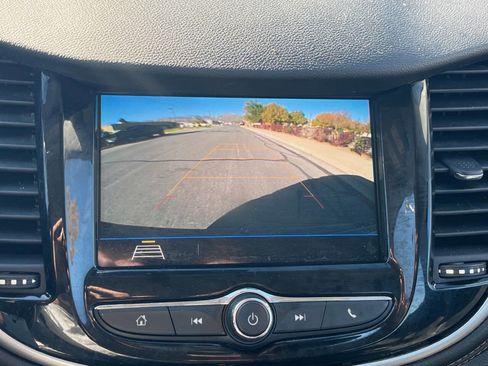 Used 2018 Chevrolet Trax LS image 11