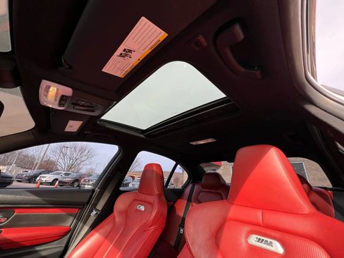 Used 2015 BMW M3 Sedan image 22