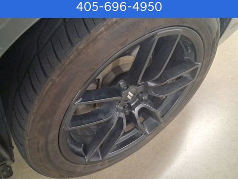 Used 2017 Dodge Challenger SXT w/ Blacktop Package image 8