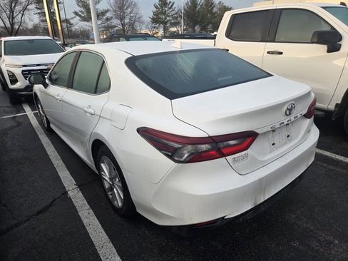 Used 2023 Toyota Camry LE image 6