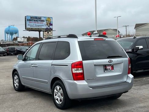 Used 2008 Kia Sedona w/ Convenience Pkg image 9