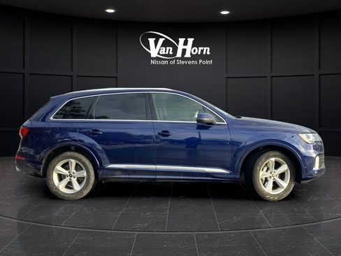 Used 2023 Audi Q7 2.0T Premium Plus w/ Premium Plus Package AWD/4WD image 2