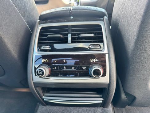 Used 2019 BMW 740i w/ M Sport Package RWD image 43