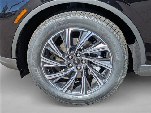 New 2026 Lincoln Aviator 2WD image 16