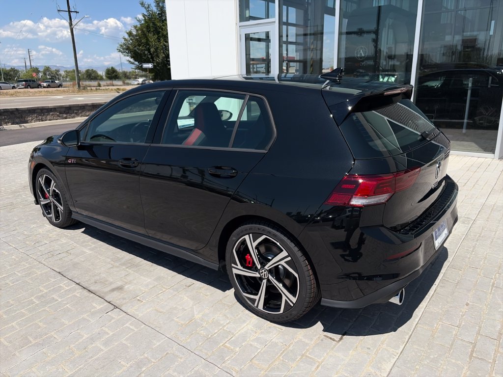 New 2026 Volkswagen GTI SE FWD image 3