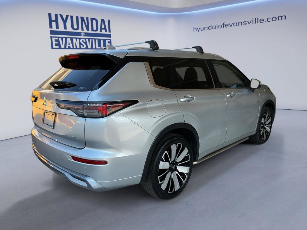 Used 2025 Mitsubishi Outlander SEL AWD/4WD image 5