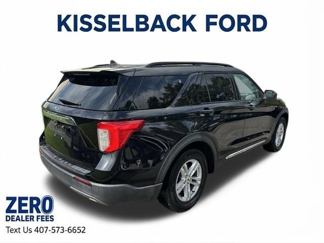 Used 2023 Ford Explorer XLT w/ Equipment Group 202A RWD image 4