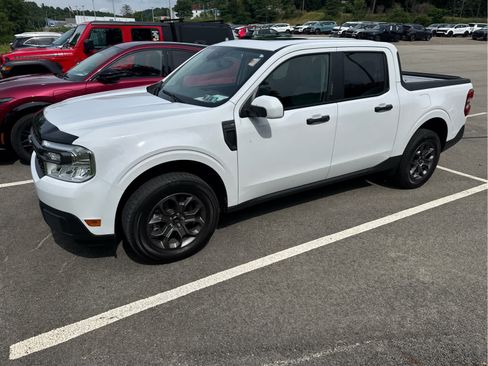 Certified 2023 Ford Maverick XLT w/ Equipment Group 300A Standard AWD/4WD image 2