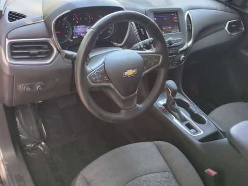 Used 2022 Chevrolet Equinox LT FWD image 10