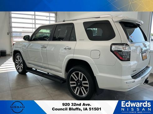 Used 2023 Toyota 4Runner Limited AWD/4WD image 6